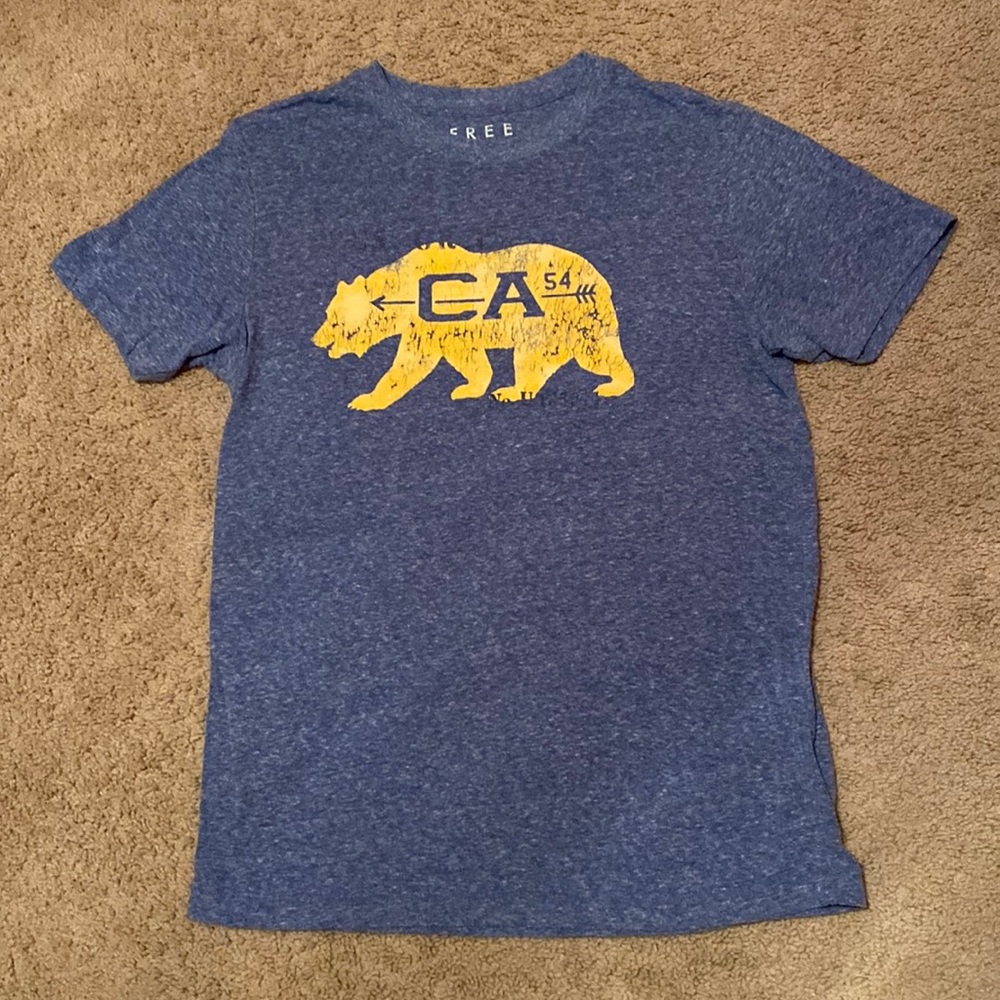 Aéropostale Free State California Bear Graphic Tee